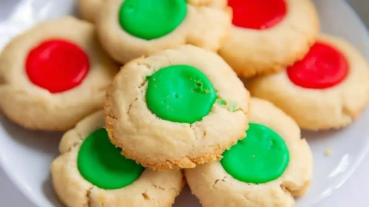 Recipes Hurry 3 Festive Iced Thumbprint Cookies with Red and Green Icing for Christmas